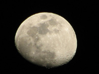 moon200